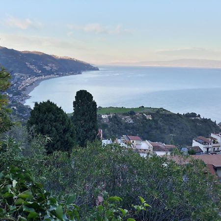 F&L A Taormina Apartman Kültér fotó